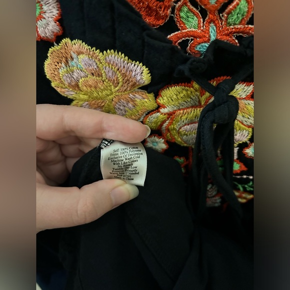 Vintage Johnny Was Embroidered Top with Pockets Size XL - Picture 5 of 7